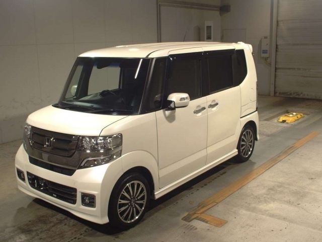 4006 Honda N box JF1 2015 г. (TAA Kyushu)